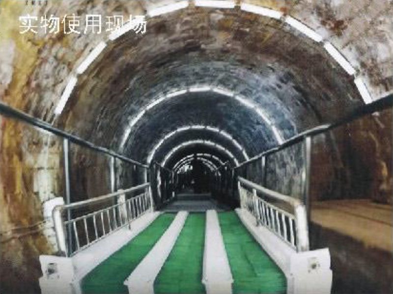 礦用固定式洗靴機(jī)（無動(dòng)力洗靴產(chǎn)品）